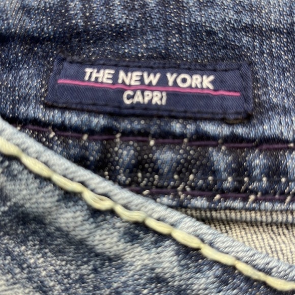 Vigoss The New York Capri Mid Rise Size 1/2 - Picture 8 of 16